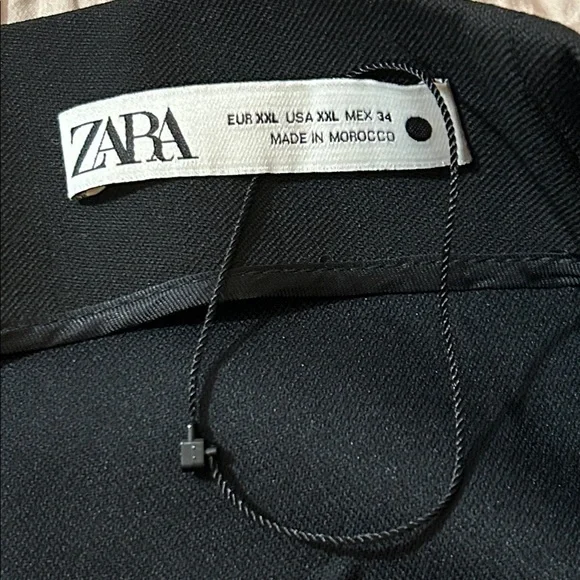 Zara Woman’s Black Twill Mini skirt size XXL - Picture 3 of 8